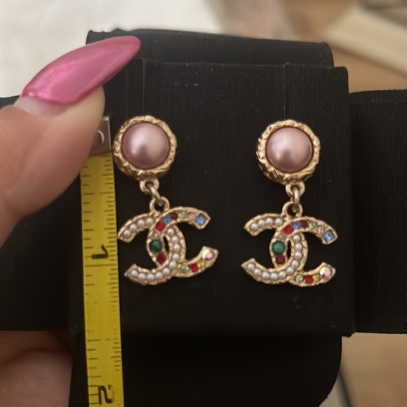 Gorgeous Chanel CC earrings - Picture 4 of 4